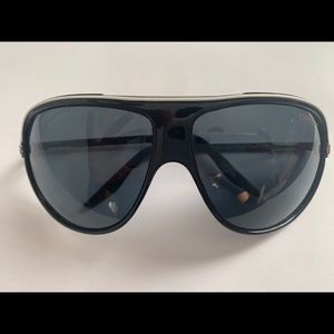 Like new!!  glasses Express